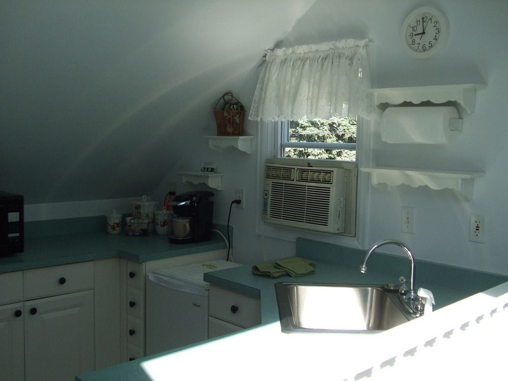 The Silk Pincushion (Adults Only) Bed and Breakfast Golden Exteriör bild